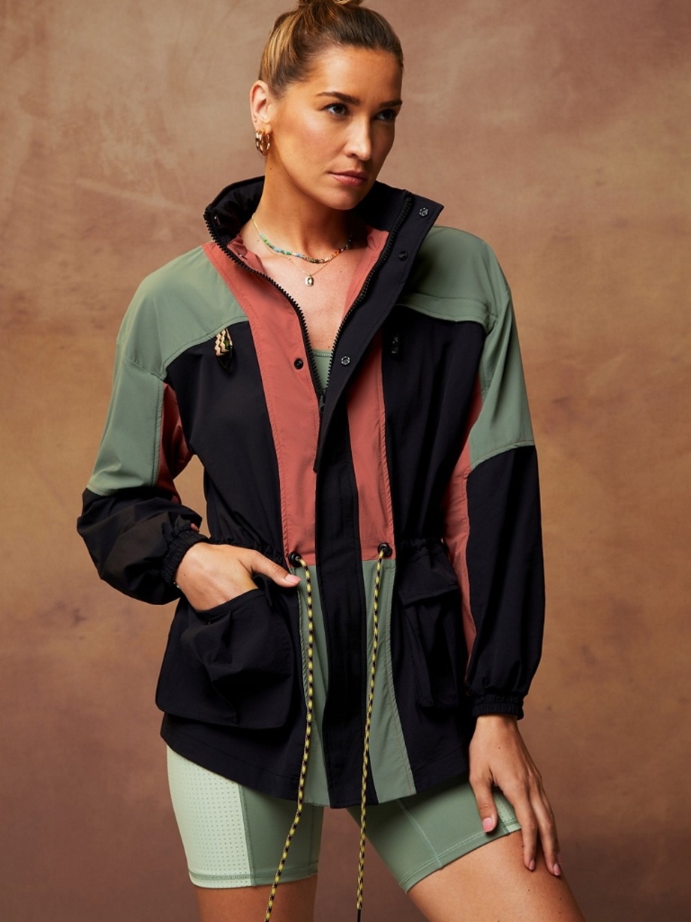 Fabletics Heights Cargo Jacket Colorblock Hidden Hood Size L NWT $140